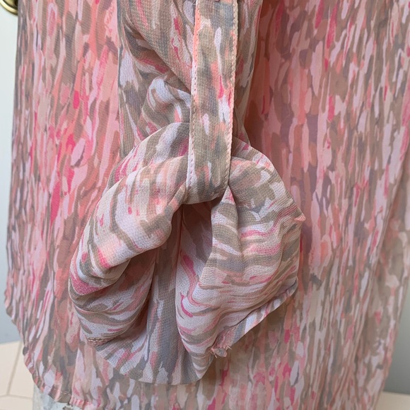 a.n.a M sheer blouse collarless 4 button front long sleeve convertible to 3/4” - Picture 7 of 14